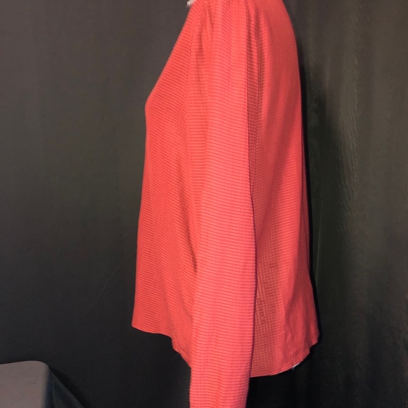 NWT red button down blouse - Picture 4 of 12